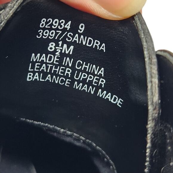 White Mountain Black Leather Buckle Square Toe Ankle Sandra Boots Size 8.5 - Picture 8 of 9